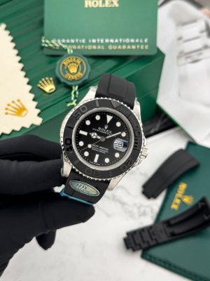 Rolex Yacht-Master 42 in 18 ct white gold